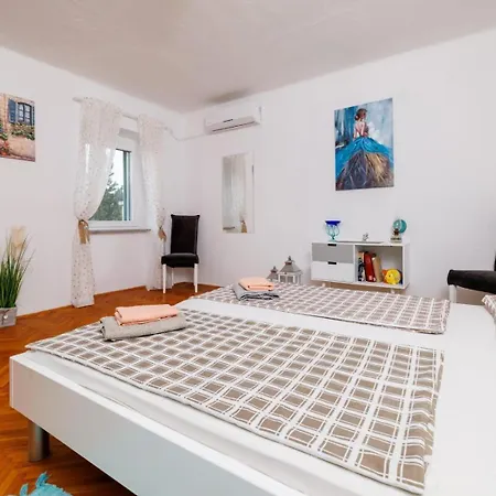 Case de vacanță Kuca Za Odmor Bribirka *