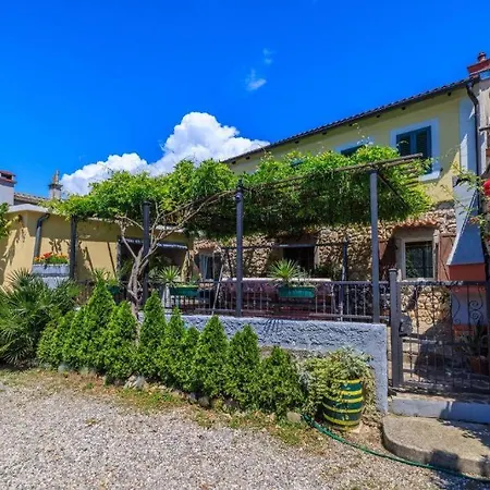 Kuca Za Odmor Bribirka