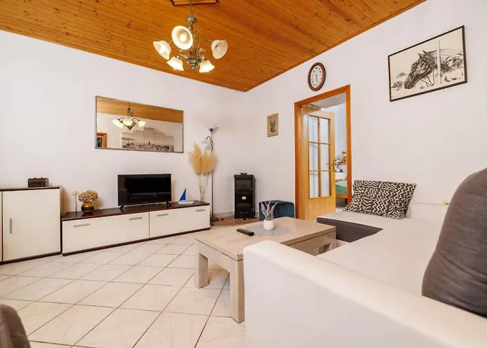 Tatil Evi Kuca Za Odmor Bribirka